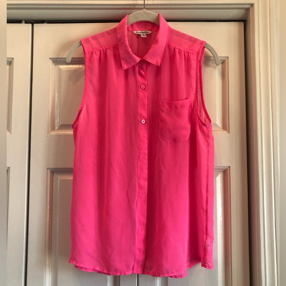 American Eagle Outfitters, pink chiffon sleeveless button up high-low blouse, M